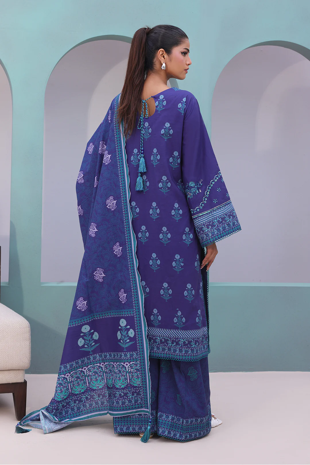Thumb 4